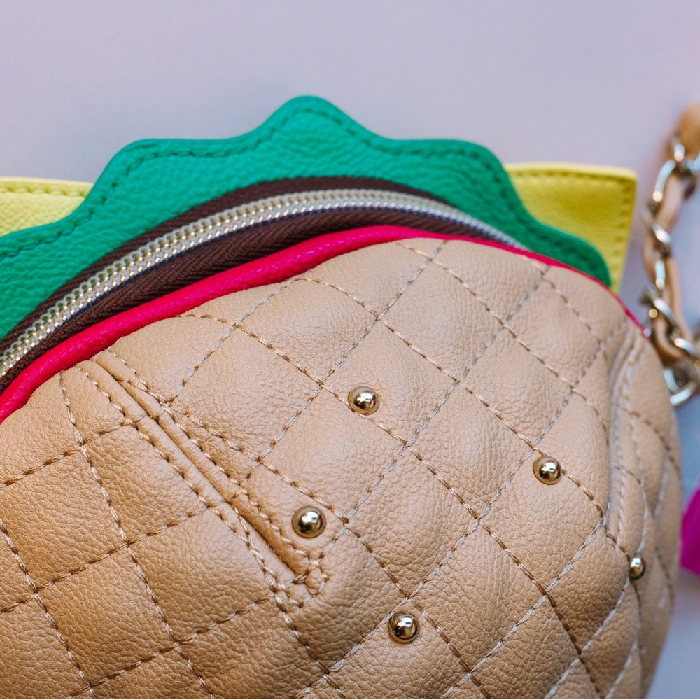Betsey Johnson Hamburger Quilted Mini Wristlet Purse - Picture 4 of 7